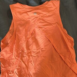 Lululemon tank top
